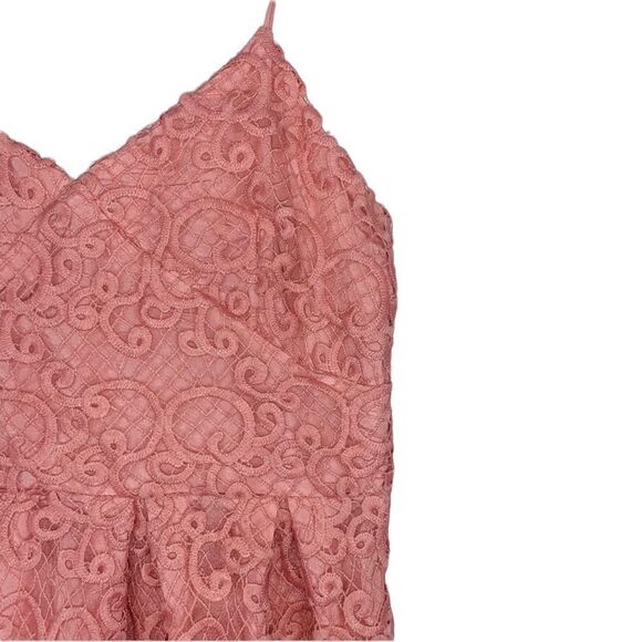 Meghan LA Topanga Floral Lace Crochet Midi Dress Pink Size Medium - Picture 3 of 6